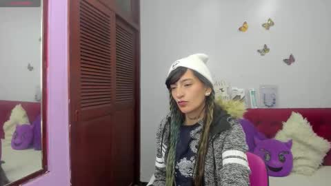 Snapshot of dark_dominika chatting on December 2025 01:28:01 PM dark_dominika online show from December 2025 01:28:01 PM