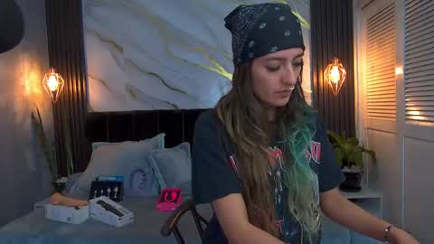dark_dominika online show from May 2026 01:07:01 PM