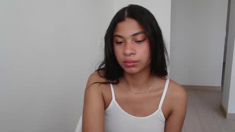 Sofia online show from January 2025 05:05:02 PM