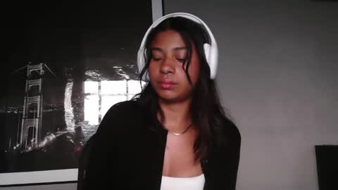 Sofia online show from February 2026 11:08:02 PM