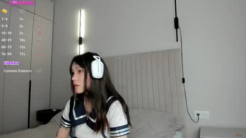 Snapshot of dark_ester chatting on February 2026 08:35:02 AM Ester online show from February 2026 08:35:02 AM