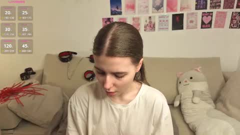 Ester online show from July 2026 05:07:02 PM
