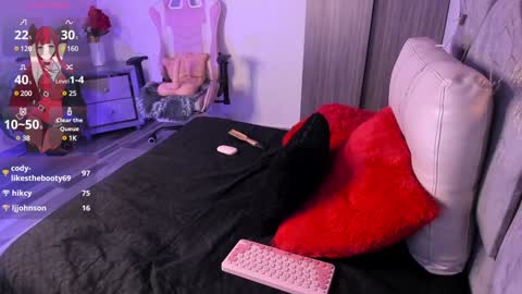 Snapshot of dark_madison chatting on December 2024 11:10:02 PM CELESTE online show from December 2024 11:10:02 PM