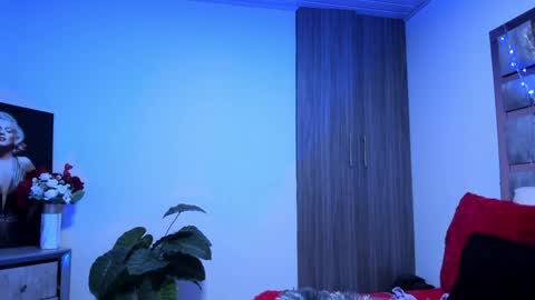 Snapshot of dark_madison chatting on December 2024 07:11:01 PM CELESTE online show from December 2024 07:11:01 PM