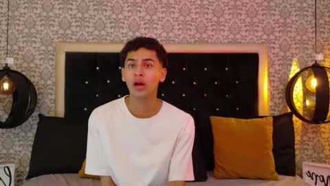 dark_sultan online show from February 2026 07:43:01 PM