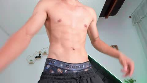 dark_valentino online show from April 2026 03:15:01 AM