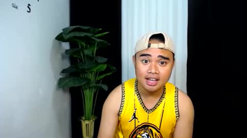 Snapshot of darkash10 chatting on December 2024 02:32:01 AM darkash10 online show from December 2024 02:32:01 AM