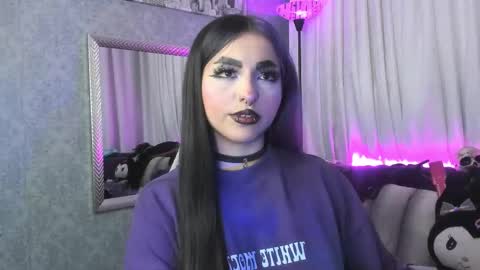 cleitlin vinson online show from November 2025 04:22:02 AM