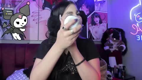 cleitlin vinson online show from December 2025 01:28:02 PM