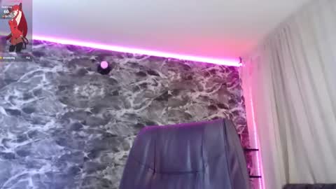 Snapshot of darkly_waxx chatting on February 2025 06:12:01 PM New account. Help me reach 100 thumbs up online show from February 2025 06:12:01 PM