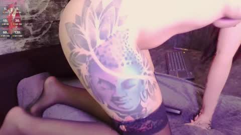 Snapshot of darkly_waxx chatting on March 2025 08:55:01 PM New account. Help me reach 100 thumbs up online show from March 2025 08:55:01 PM