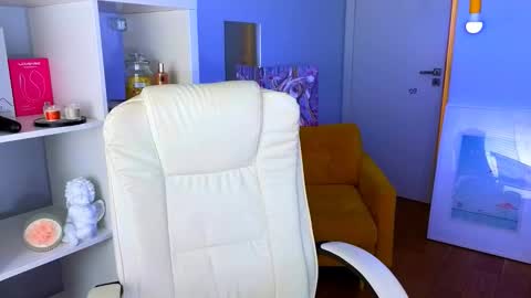 darkmoon____ online show from January 2026 06:53:01 PM