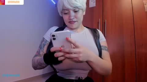 darknes_lilith18 online show from February 2025 02:19:01 AM