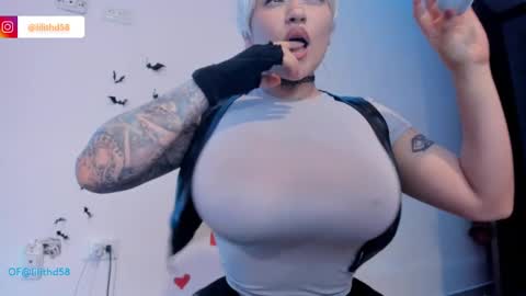 darknes_lilith18 online show from February 2025 01:22:01 AM