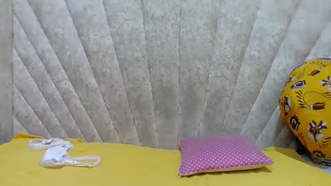 SHANICE online show from April 2026 04:35:01 AM