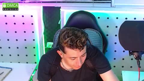 DARKO0717 online show from October 2025 11:29:02 AM