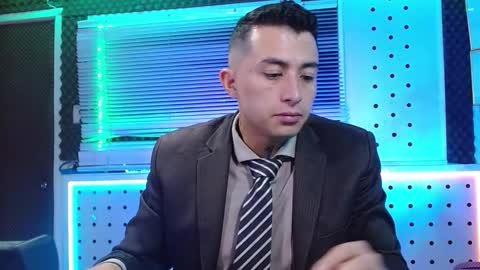 DARKO0717 online show from February 2026 11:54:01 AM