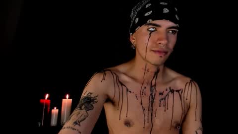 Snapshot of darkodark0 chatting on October 2025 11:28:02 PM Darko online show from October 2025 11:28:02 PM