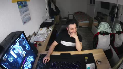 darkschneider_ online show from January 2025 05:30:02 PM