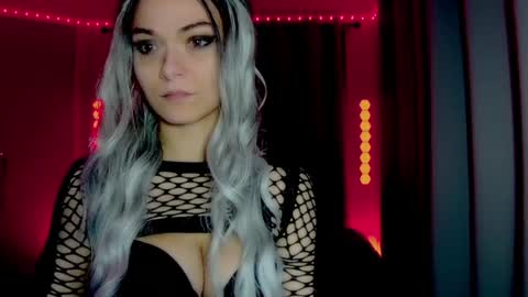 roseredgoddess online show from April 2026 02:29:02 AM