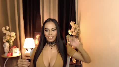 Snapshot of darksoul_mistress chatting on February 2025 10:12:02 AM HAPPY BIRTHDAY MISTRESS MADRIANA online show from February 2025 10:12:02 AM