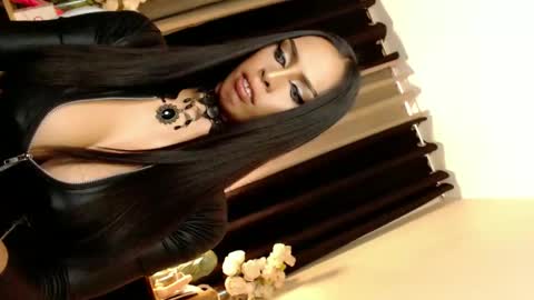 Snapshot of darksoul_mistress chatting on February 2025 06:43:02 AM HAPPY BIRTHDAY MISTRESS MADRIANA online show from February 2025 06:43:02 AM