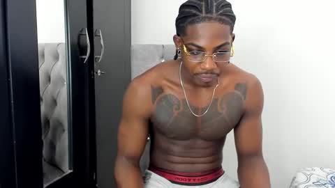 Darktemp  online show from February 2026 04:48:01 PM