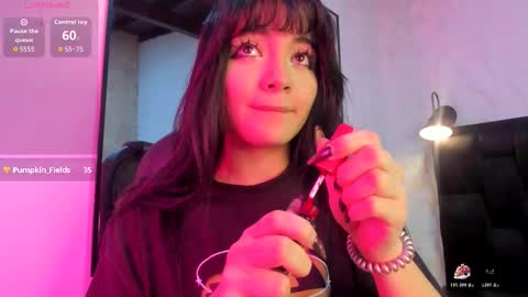 Snapshot of darky_doll chatting on November 2025 09:26:01 PM Darky Doll online show from November 2025 09:26:01 PM