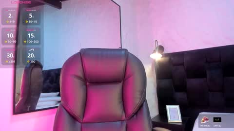 Snapshot of darky_doll chatting on November 2025 08:40:01 PM Darky Doll online show from November 2025 08:40:01 PM