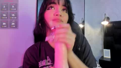 Snapshot of darky_doll chatting on January 2026 10:12:02 PM Darky Doll online show from January 2026 10:12:02 PM