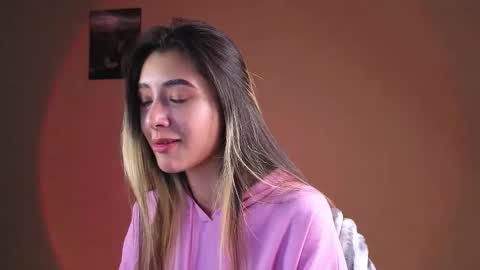 Belle online show from February 2026 05:47:02 AM