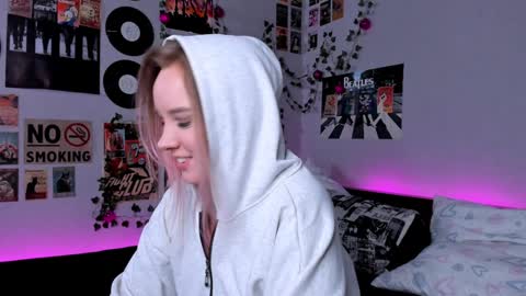 lina online show from January 2025 08:18:01 PM