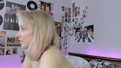 lina online show from January 2025 02:40:01 AM