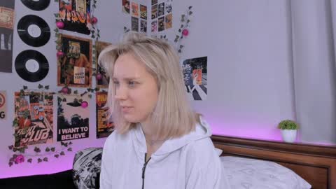 lina online show from January 2025 08:30:01 PM