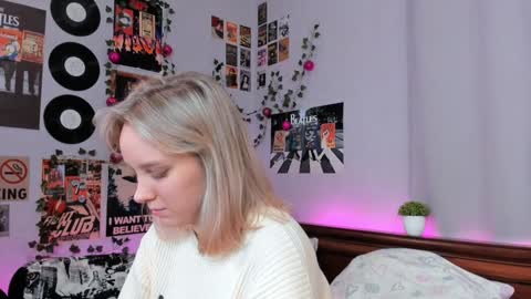 lina online show from January 2025 02:37:02 AM