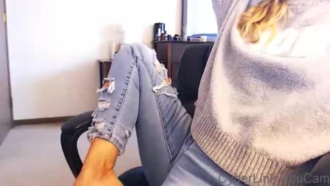 Snapshot of darlingd77 chatting on February 2025 02:48:01 PM DarlingD online show from February 2025 02:48:01 PM