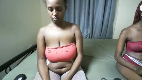 Snapshot of darlqueen chatting on February 2026 06:44:01 PM darlqueen online show from February 2026 06:44:01 PM