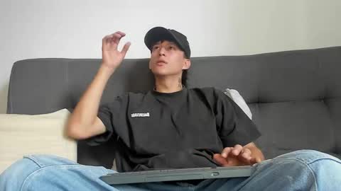 Snapshot of darsel_night chatting on December 2025 08:24:02 PM darsel_night online show from December 2025 08:24:02 PM