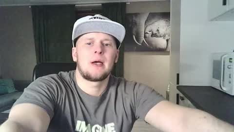 Dario online show from February 2026 09:27:02 PM