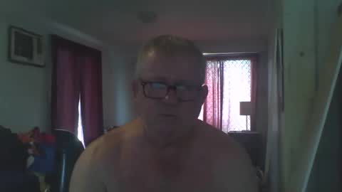 Snapshot of darwincock chatting on December 2024 01:28:01 AM darwincock online show from December 2024 01:28:01 AM