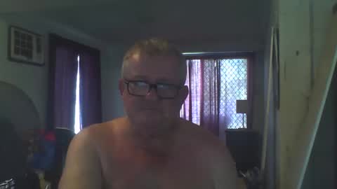 Snapshot of darwincock chatting on December 2024 11:45:02 PM darwincock online show from December 2024 11:45:02 PM