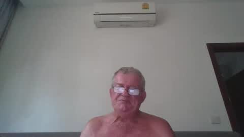 Snapshot of darwincock chatting on April 2026 01:25:01 AM darwincock online show from April 2026 01:25:01 AM