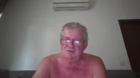 darwincock online show from May 2026 03:12:01 AM