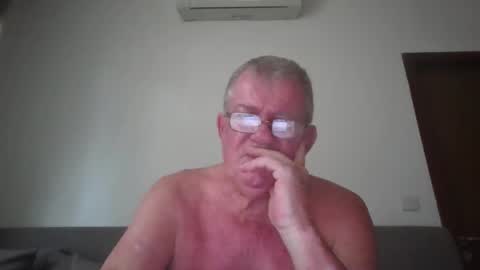darwincock online show from May 2026 01:13:01 AM