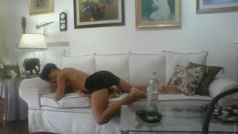 Daryo Franco online show from December 2024 03:47:01 PM