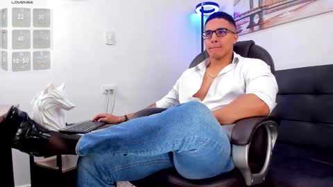 Dash online show from October 2025 01:07:02 PM