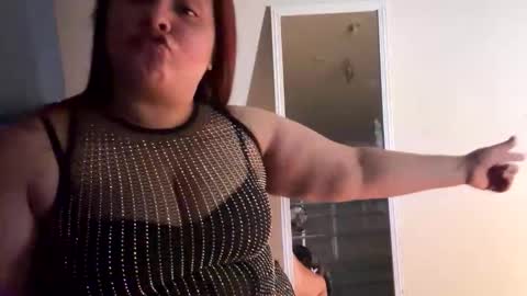 Snapshot of datbishyoumiss chatting on November 2025 03:38:01 AM DatbishYoumiss online show from November 2025 03:38:01 AM