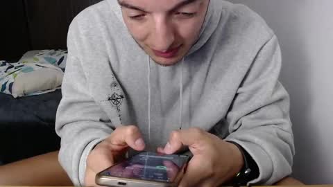 Snapshot of dave02_ chatting on March 2025 10:20:01 PM David online show from March 2025 10:20:01 PM