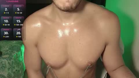 Snapshot of dave02_ chatting on October 2025 12:59:01 PM David online show from October 2025 12:59:01 PM