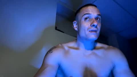 dave875126 online show from February 2026 06:37:01 AM